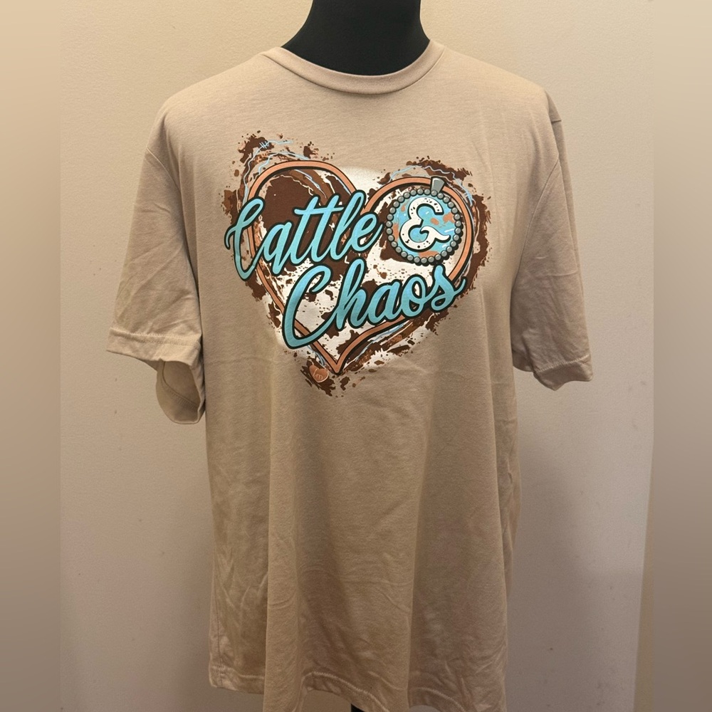 LULU MAC Cattle & Chaos Graphic Tee Beige Brown Turquoise Size XL